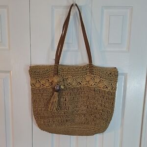 Woven Straw Beach Tote  Lightweight Summer Handbag, Bohemian Shoulder Bag